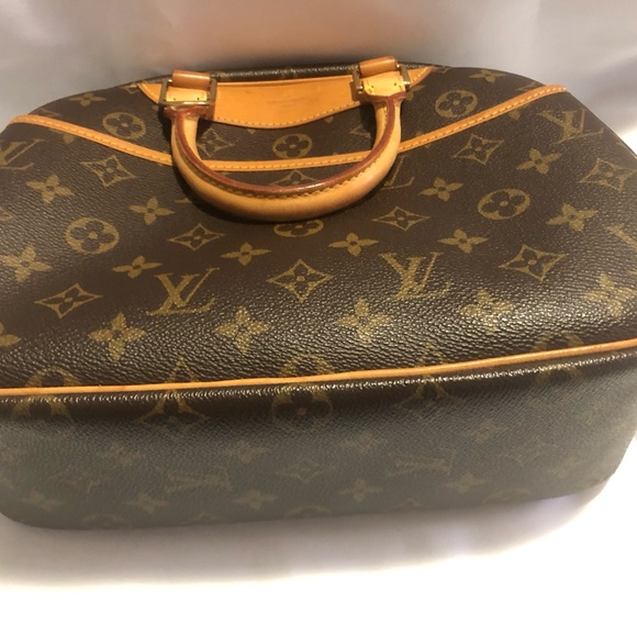 Louis Vuitton Monogram Trouville - Picture 5 of 15